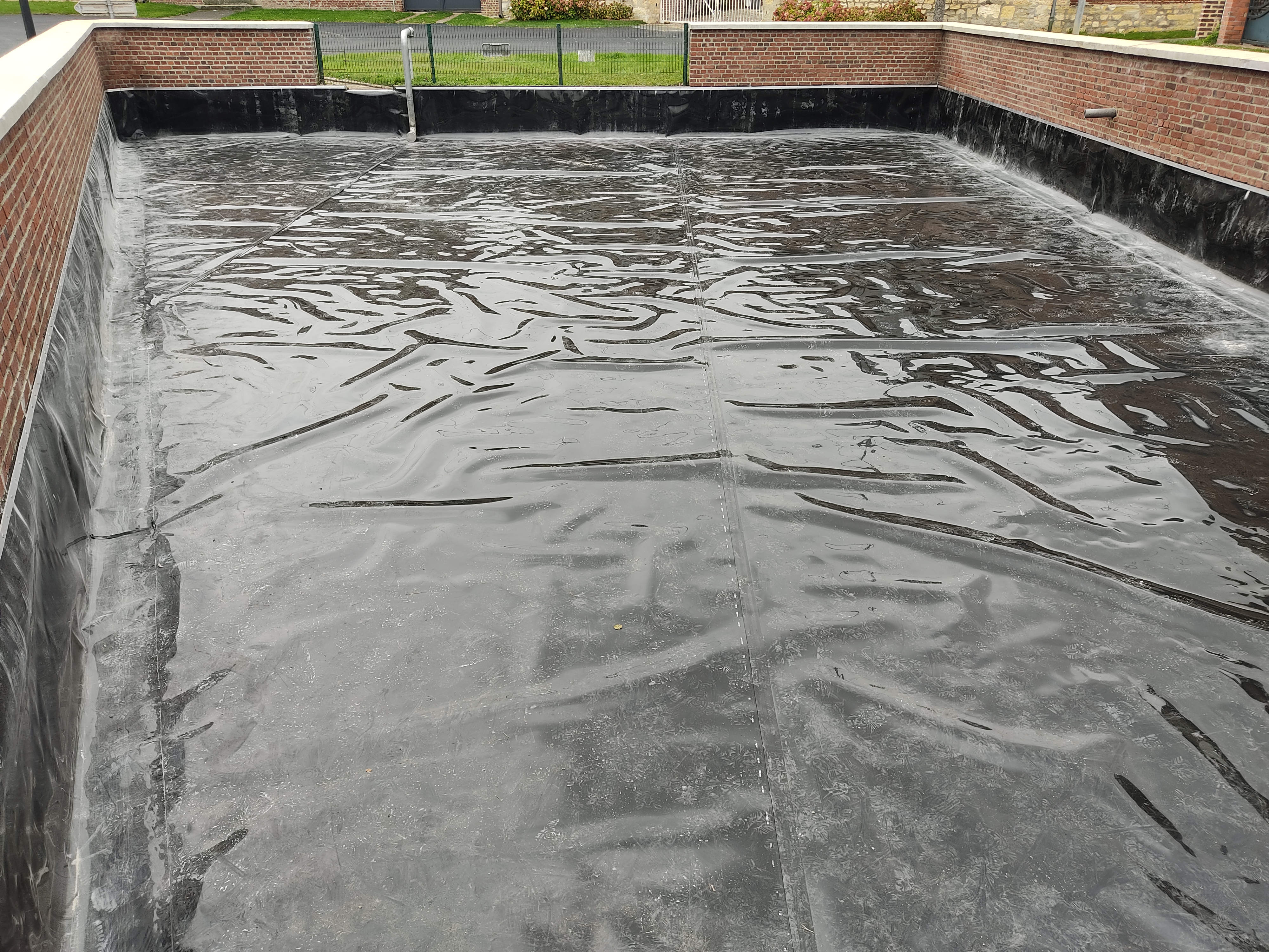 Nouvelle étanchéité sur mare béton fissurée dpt 60