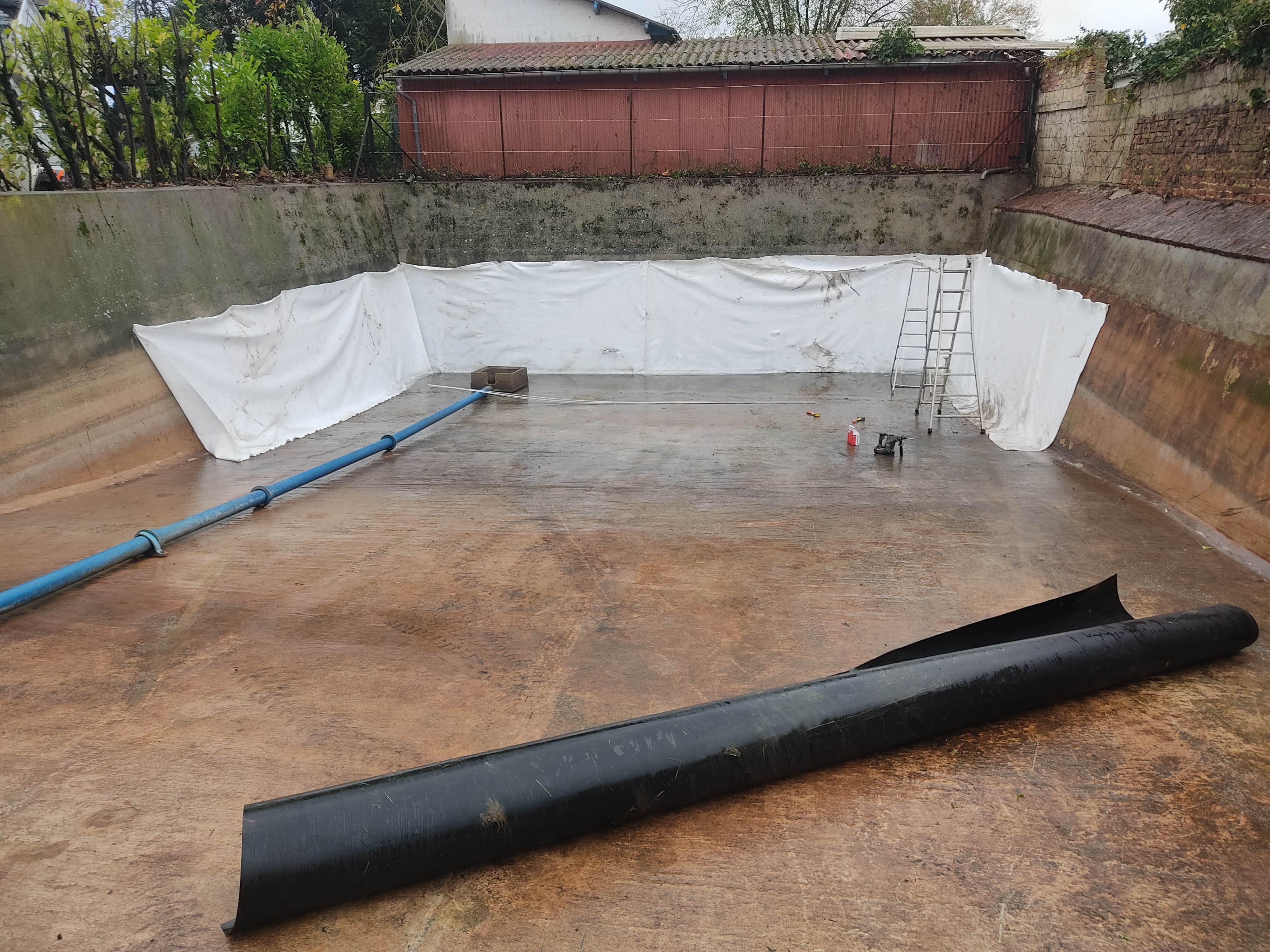 Nouvelle étanchéité sur mare béton. DPT 60