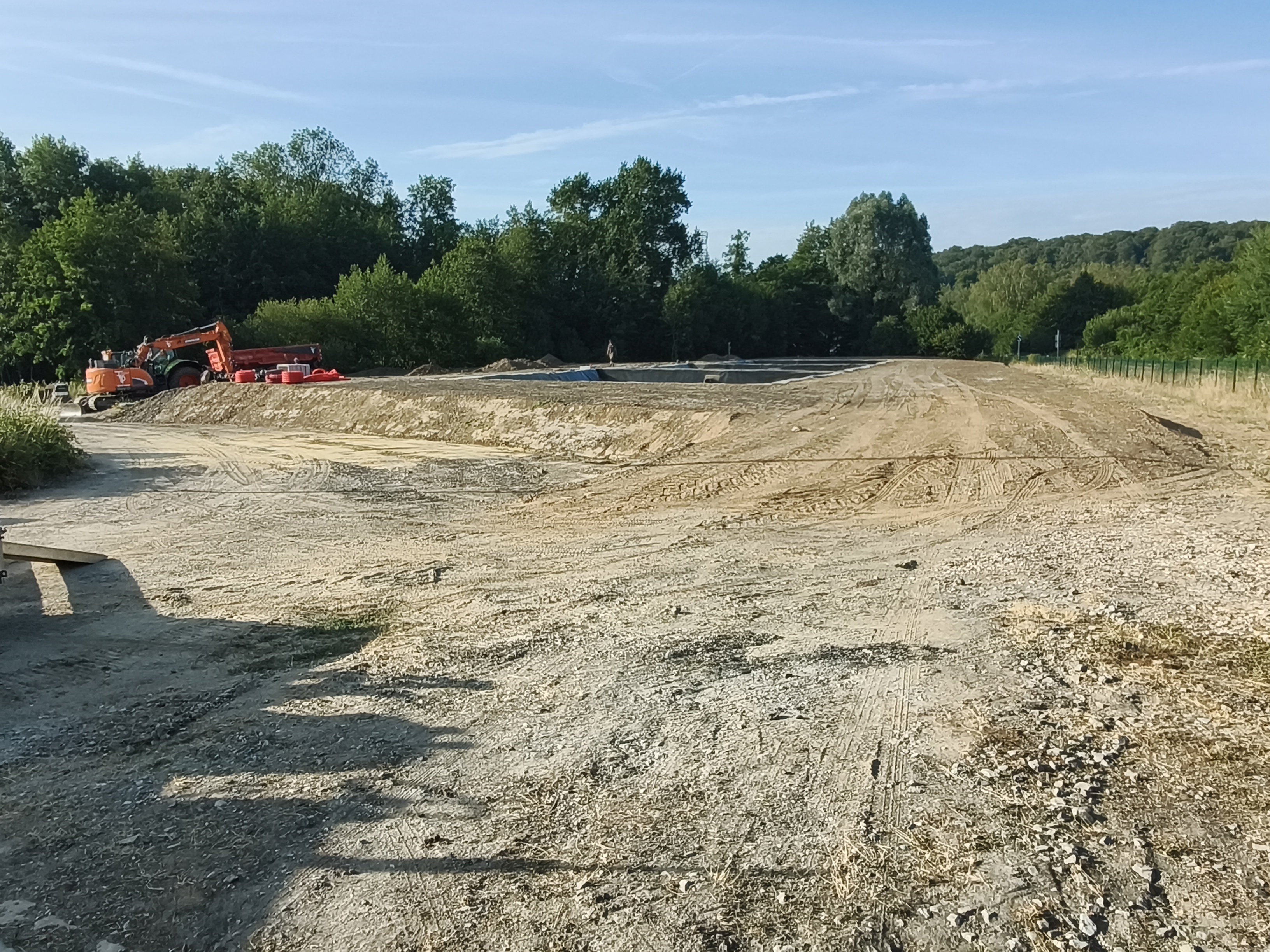 TROIS BASSINS DE DECANTATION DANS CIDRERIE  DPT 60